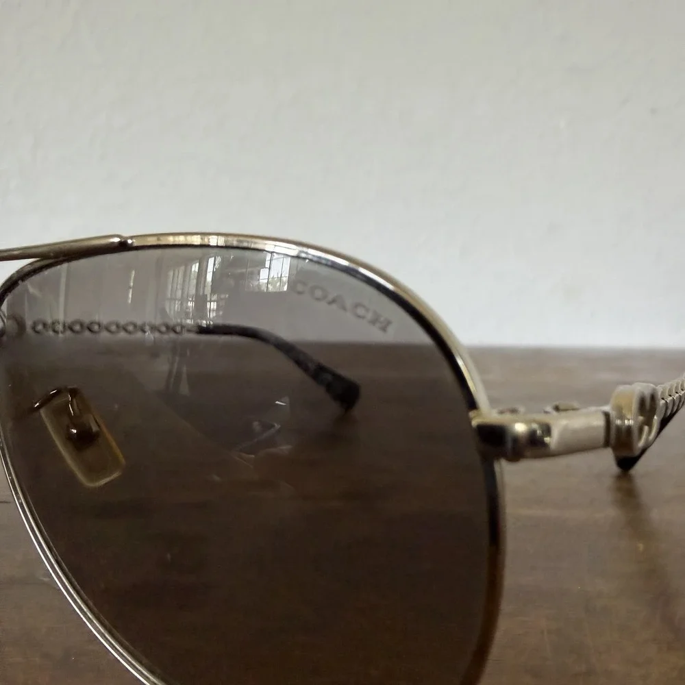 Coach Bree Sunglasses HC7045-L085 Vintage Silver Black 59-14-140 Y2K Aviator